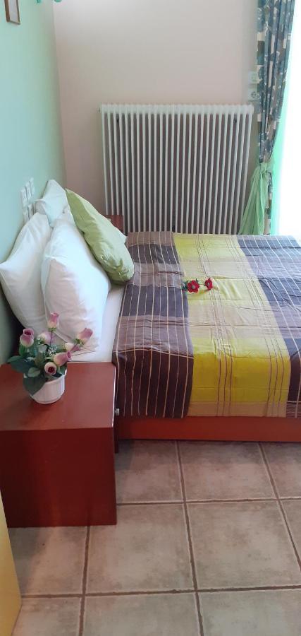 New Pantheon Hotel Kamena Vourla Esterno foto