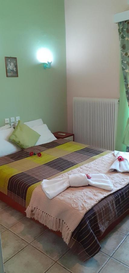 New Pantheon Hotel Kamena Vourla Esterno foto